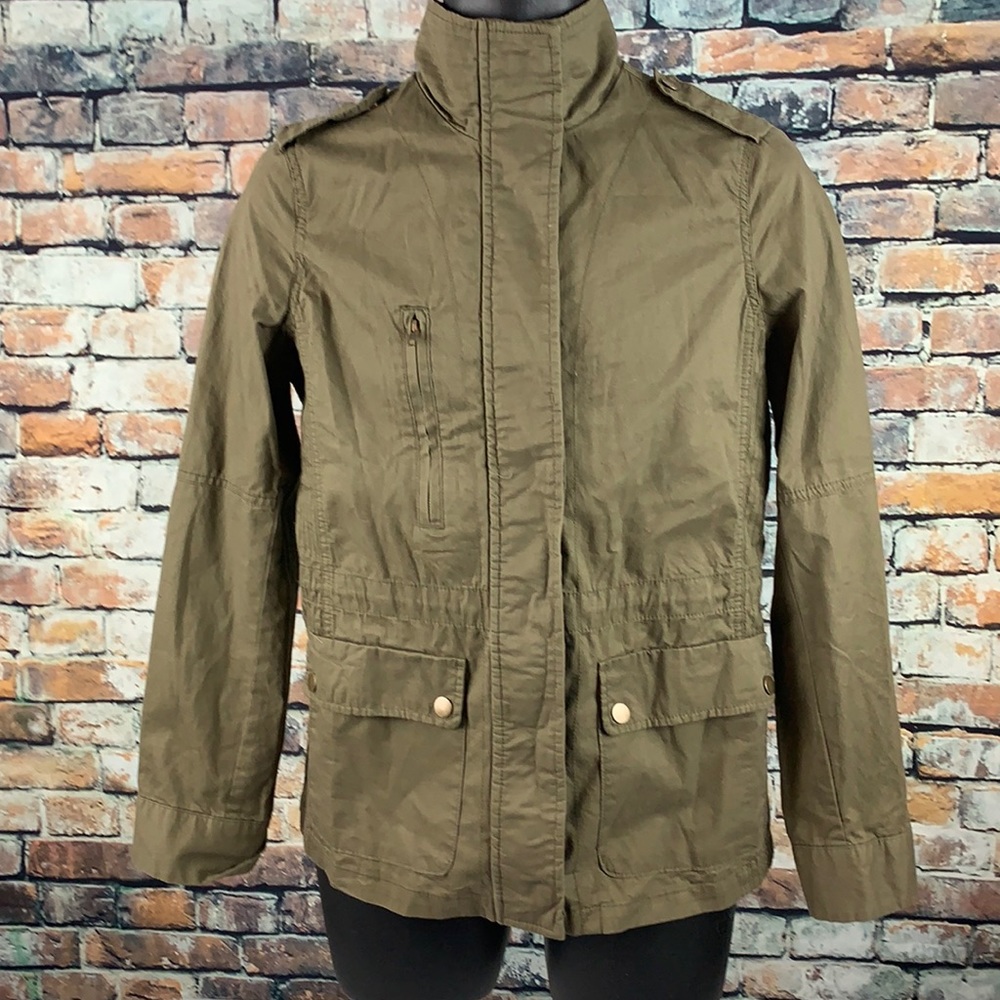 Love tree olive green jacket size Medium